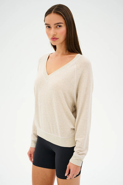 Bennie Fleece V-Neck-Oatmeal