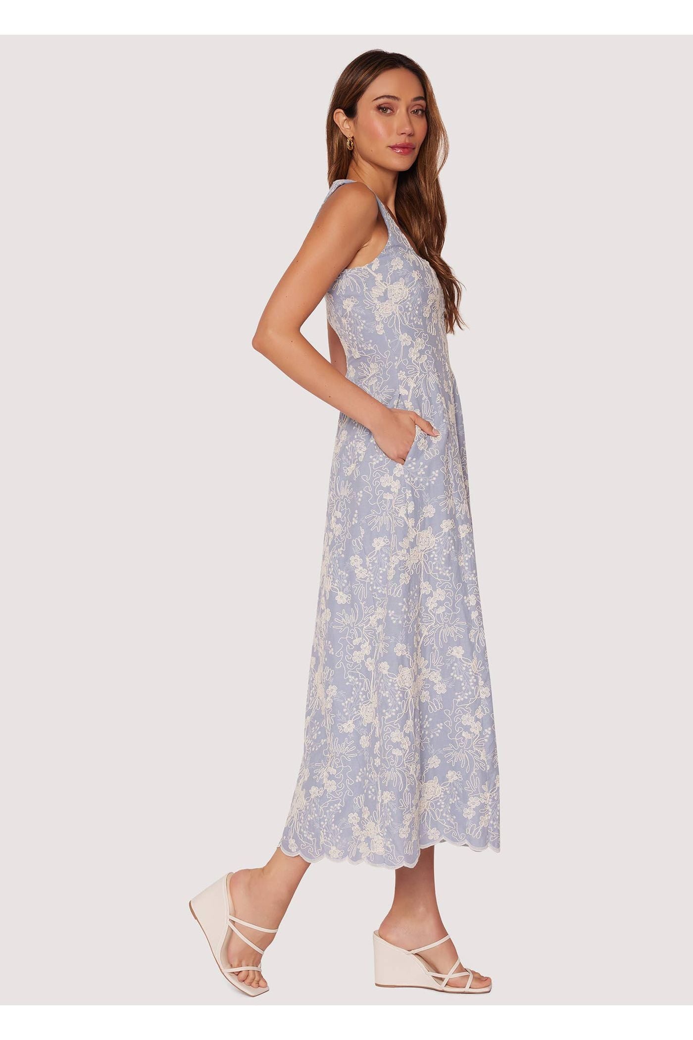 Lost + Wander - Springtide Splendor Maxi Dress - Spring Floral Cotton: LIGHT BLUE / M